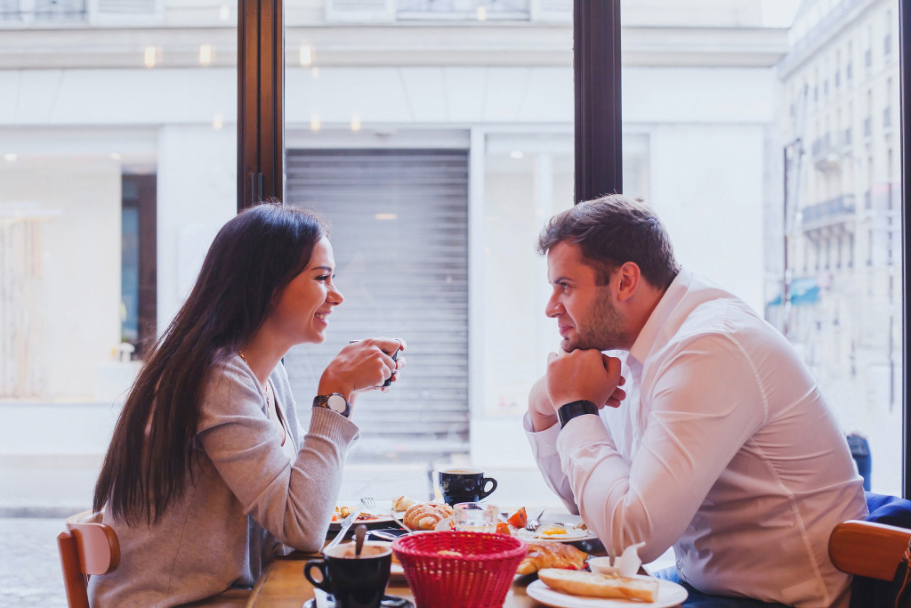 Couple dating