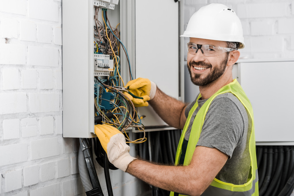 professional inspector of electrical wiring